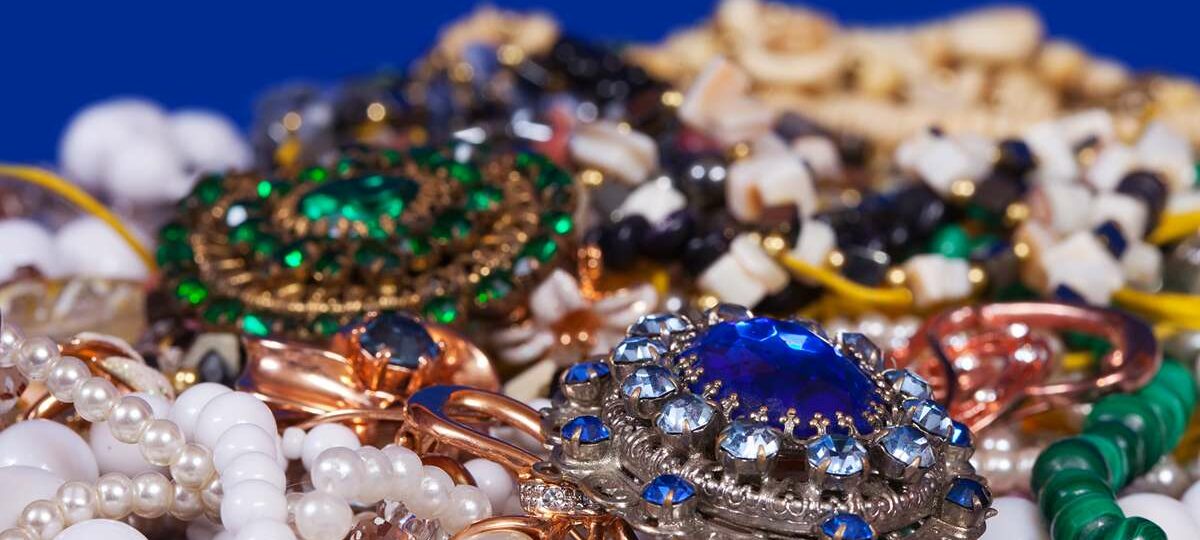 fond de bijoux 11zon