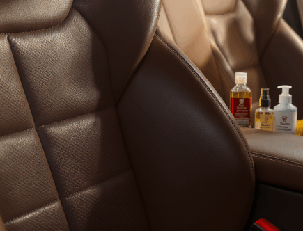 découvrez comment préserver l’élégance des voitures de luxe grâce à des astuces et conseils professionnels pour entretenir, nettoyer et protéger le cuir de vos intérieurs automobiles.